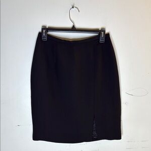 T. Garment Polyester Lace Detail Elegant Black Women's Skirt Size 6